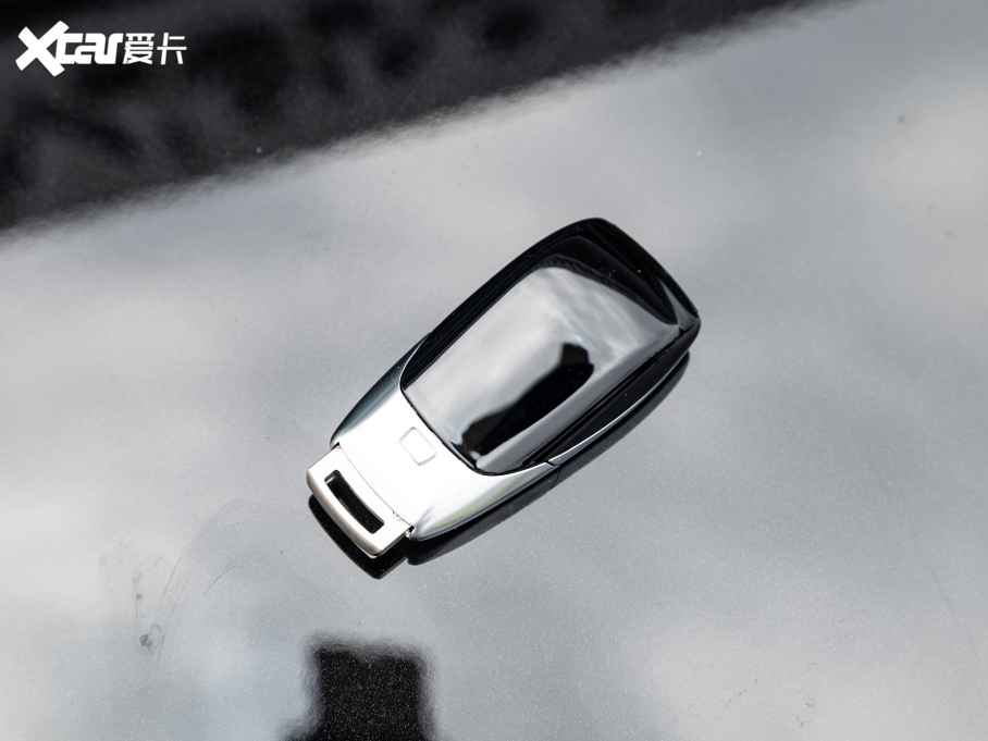 2021YE(j) Ŀ E 260 L