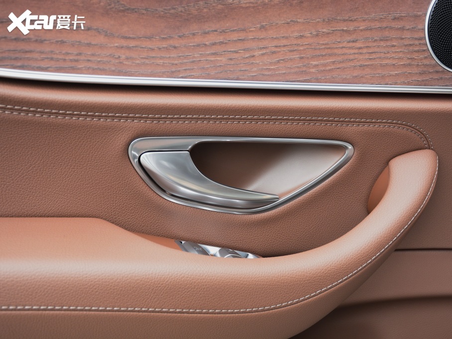 2021YE Ŀ E 260 L 4MATIC