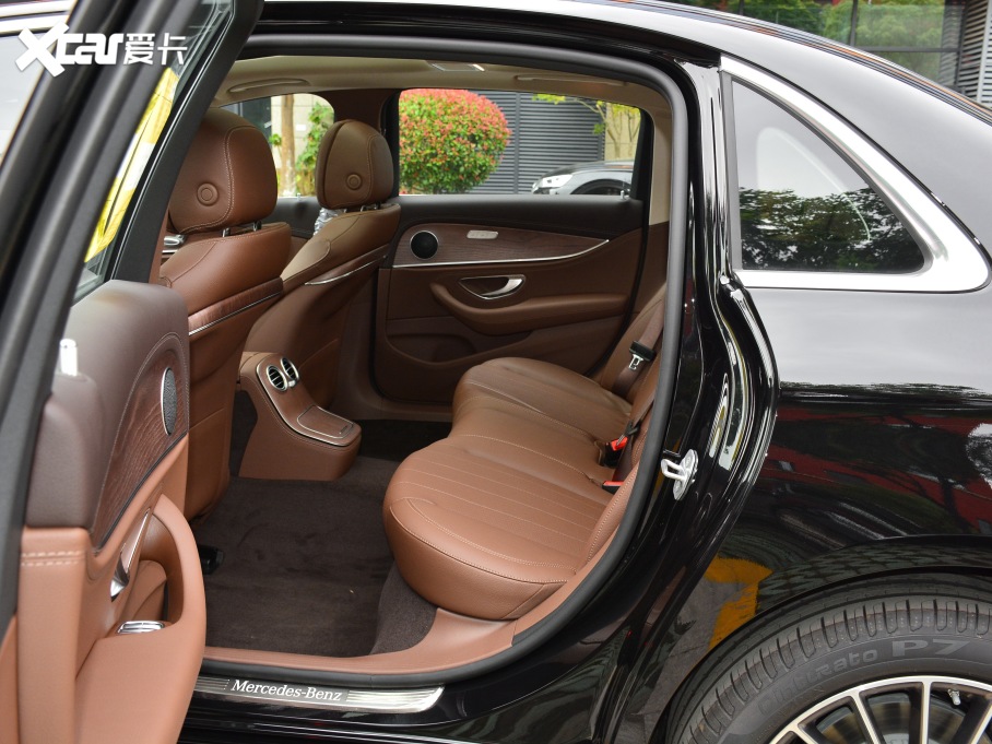 2021YE Ŀ E 260 L 4MATIC