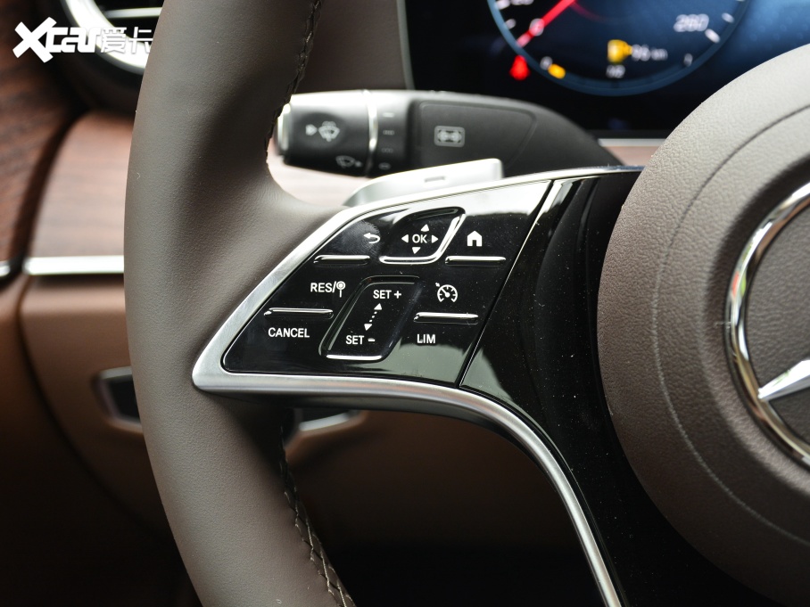 2021YE Ŀ E 260 L 4MATIC