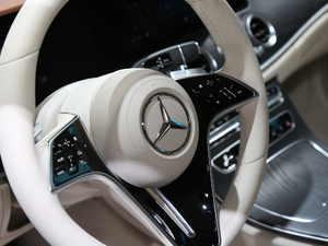 2021E 350 L 4MATIC п؅^