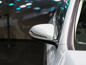 2021E 350 L 4MATIC \ ^