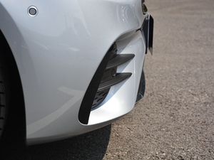 2021E 300 L F\(yn)(dng) (x)(ji)^