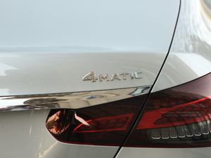 2021E 260 L 4MATIC \ ^