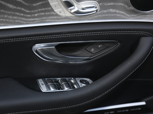 2021E 300 L r(sh)\(yn)(dng) g