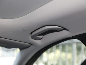 2021E 300 L r(sh)\(yn)(dng) g