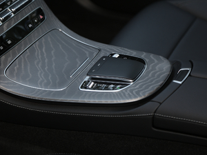 2021E 300 L r\ п؅^