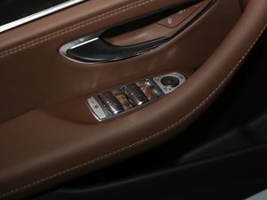 2021E 260 L \(yn)(dng) {܇ƅ^(q)	