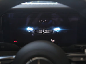 2021E 260 L \(yn)(dng) x