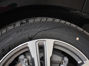 2021E 260 L \ ݆̥Ʒ