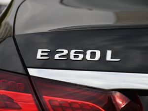 2021E 260 L \ ^
