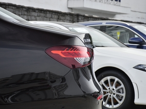 2021E 260 L 4MATIC ^