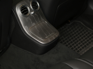 2021Ŀ E 300 L r\ п؅^