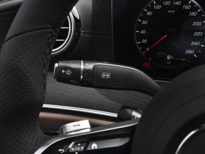 2021Ŀ E 300 L F п؅^