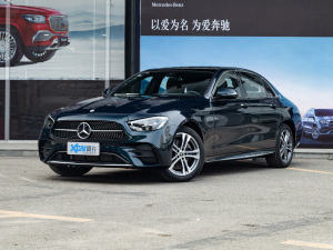 2021Ŀ E 260 L ˶ ǰ45