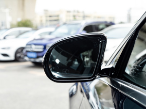 2021Ŀ E 260 L \ (ji)^