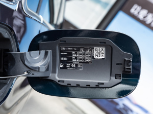 2021Ŀ E 260 L \ (ji)^