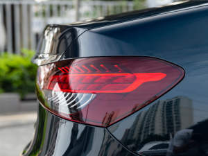 2021Ŀ E 260 L \ (ji)^