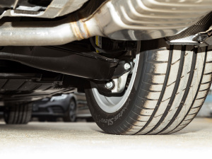 2021Ŀ E 300 L r (x)(ji)^