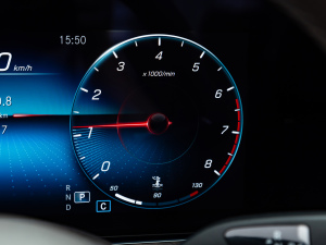 2021Ŀ E 300 L r(sh) п؅^(q)