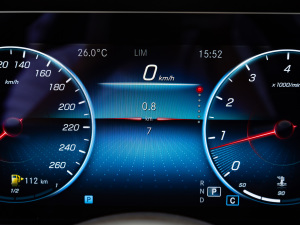 2021Ŀ E 300 L r(sh) п؅^(q)