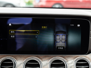 2021Ŀ E 260 L п؅^(q)