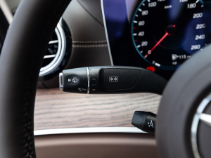 2021Ŀ E 260 L п؅^