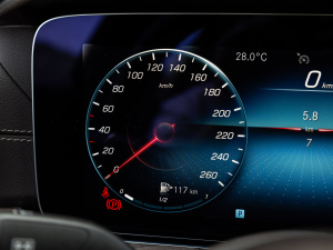 2021Ŀ E 300 L A п؅^