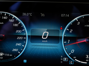 2021Ŀ E 300 L A п؅^(q)