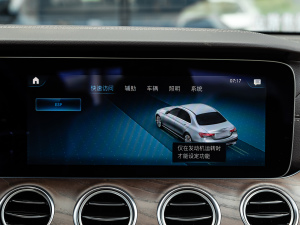 2021Ŀ E 300 L A п؅^(q)