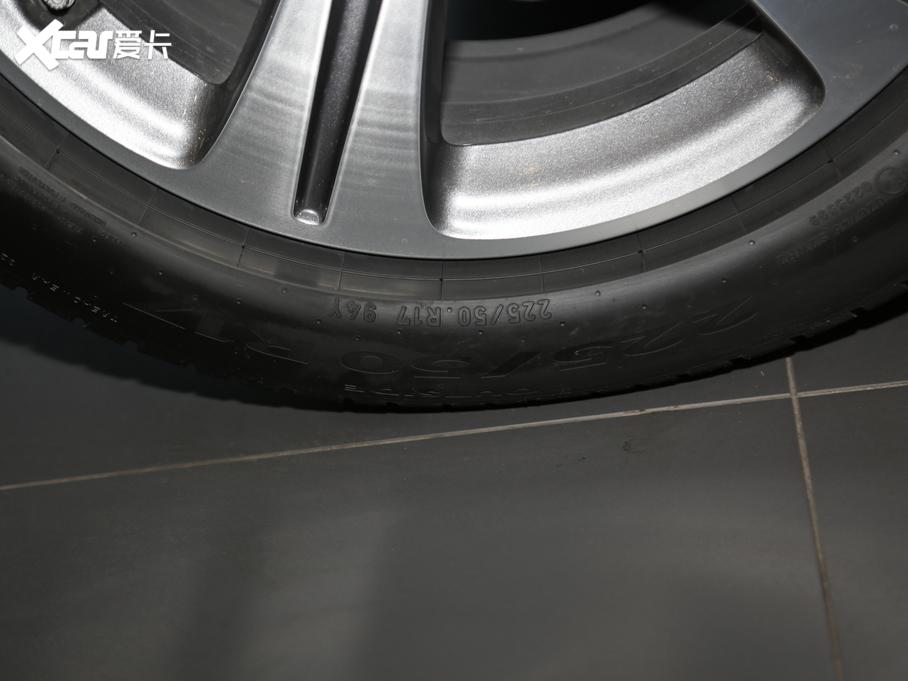 2021YC C 260 L \Ӱ