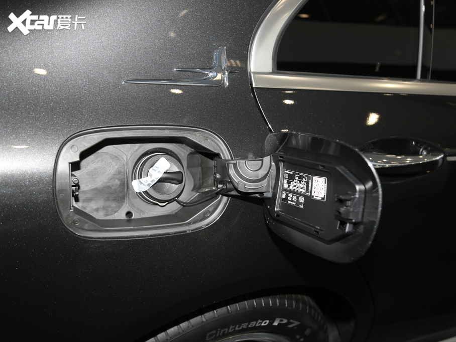 2021YC C 260 L \Ӱ