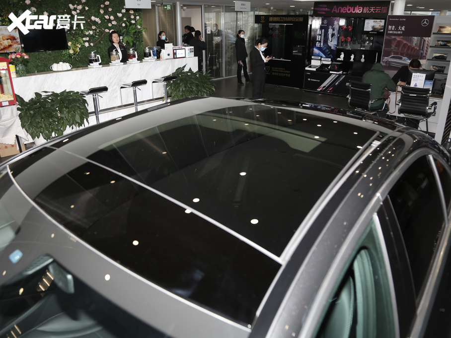 2021YC C 260 L \Ӱ