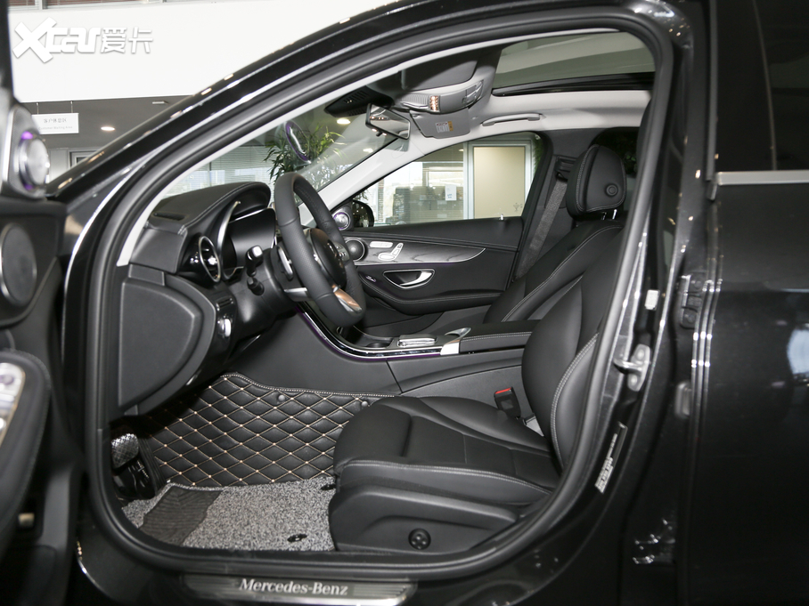 2021YC C 260 L \(yn)Ӱ