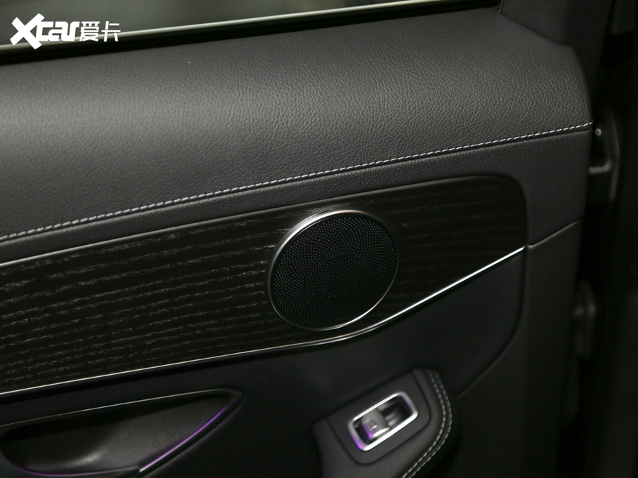 2021YC C 260 L \Ӱ