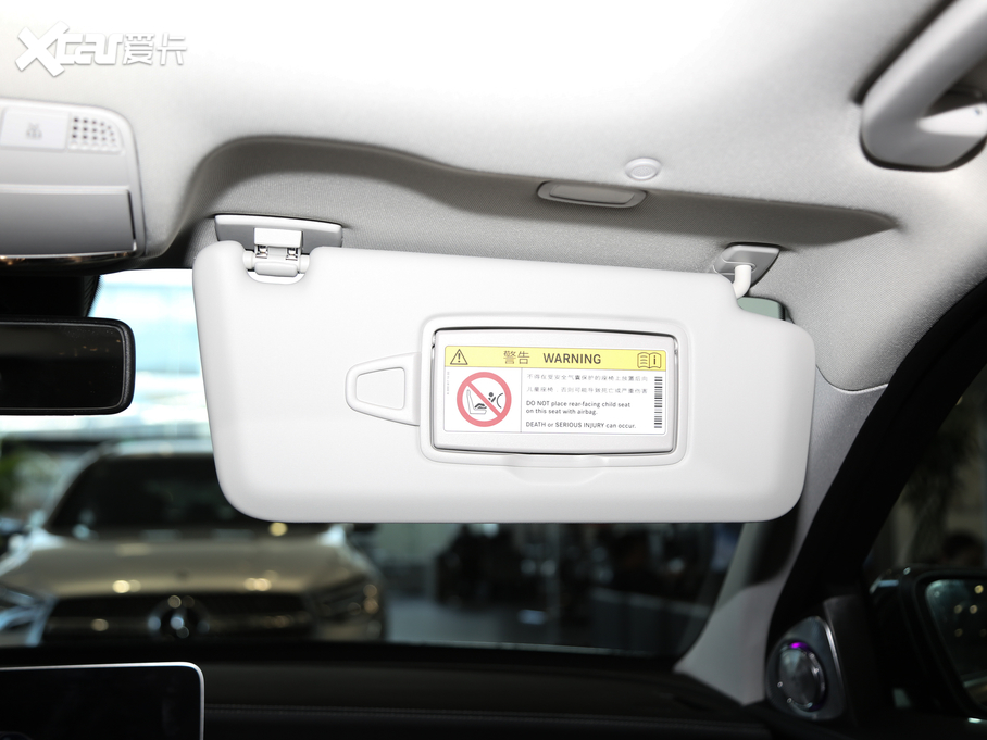 2021YC C 260 L \Ӱ