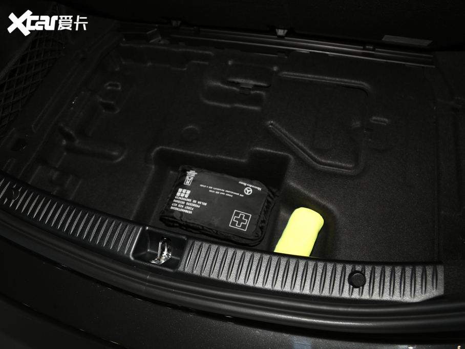 2021YC C 260 L \Ӱ