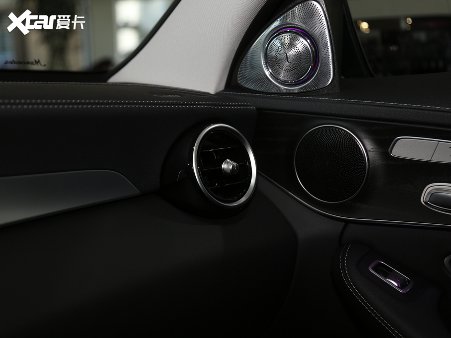 2021YC C 260 L \Ӱ