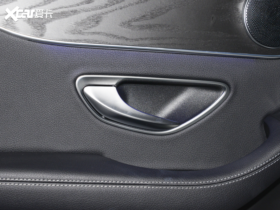 2021YC C 200 L r\Ӱ