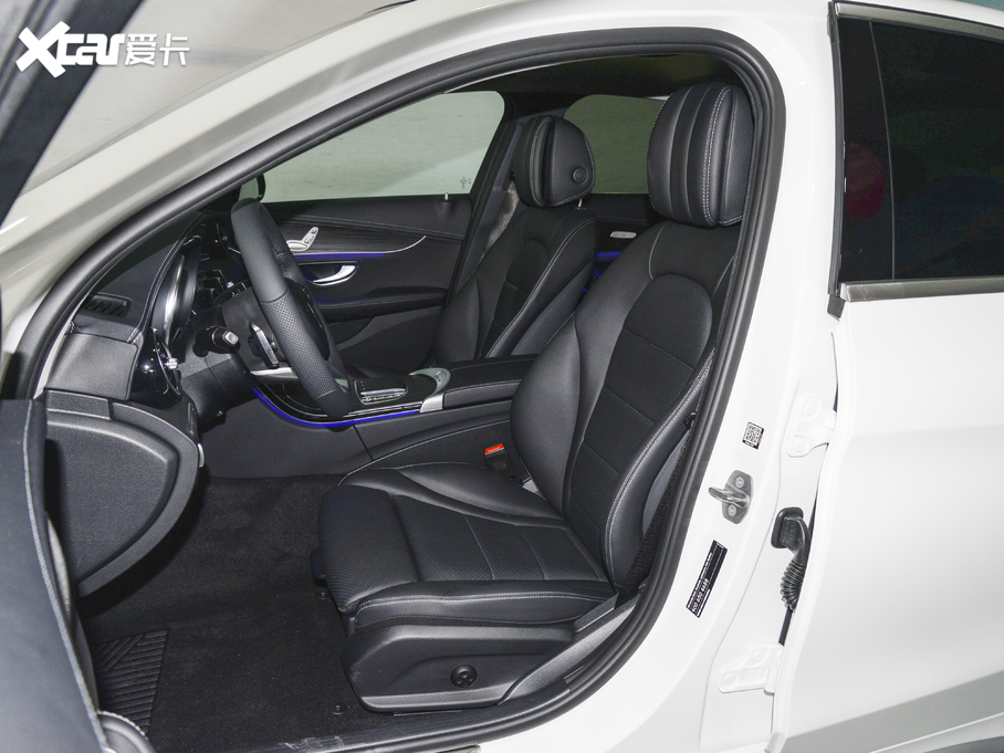 2021YC C 200 L r\Ӱ