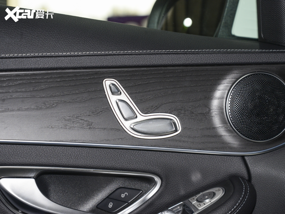 2021YC C 200 L r\Ӱ