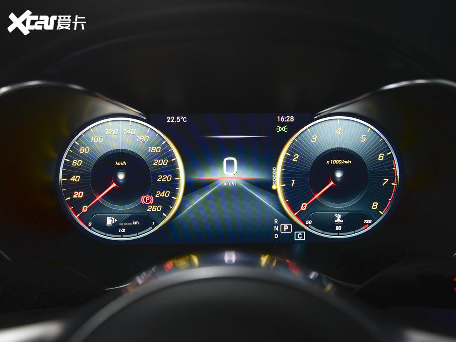 2021YC C 200 L r\Ӱ