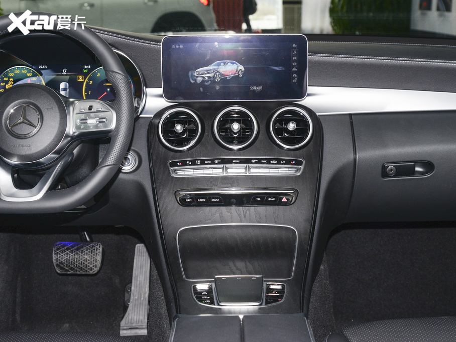 2021YC C 200 L r\Ӱ