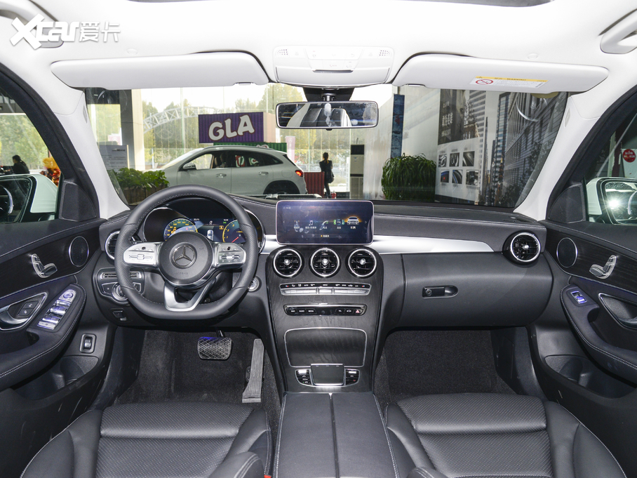 2021YC C 200 L r\Ӱ