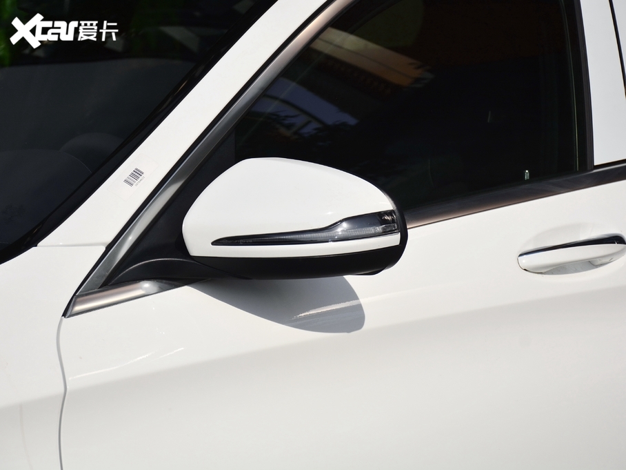 2021��YC�� C 260 L