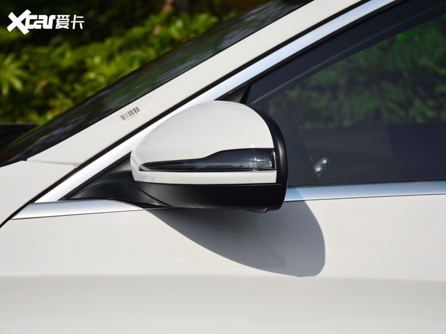 2021��YC�� C 260 L