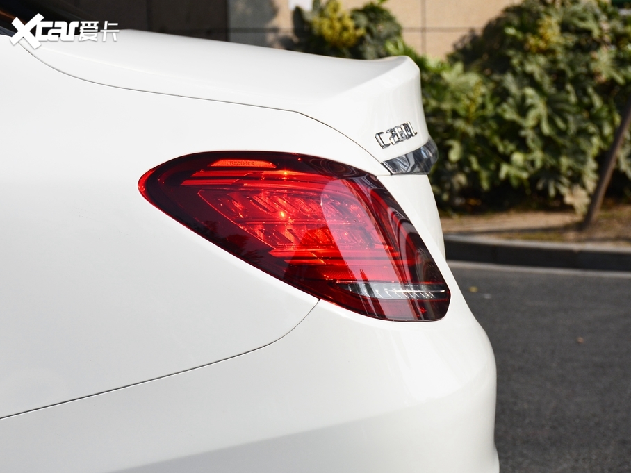 2021��YC�� C 260 L