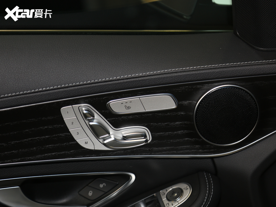 2021YC C 260 L \Ӱ