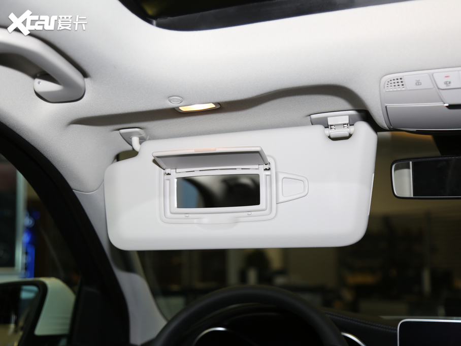 2021YC C 260 L \(yn)Ӱ