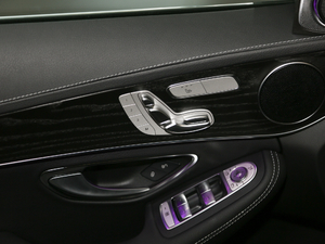 2021C 260 L \(yn)(dng) g